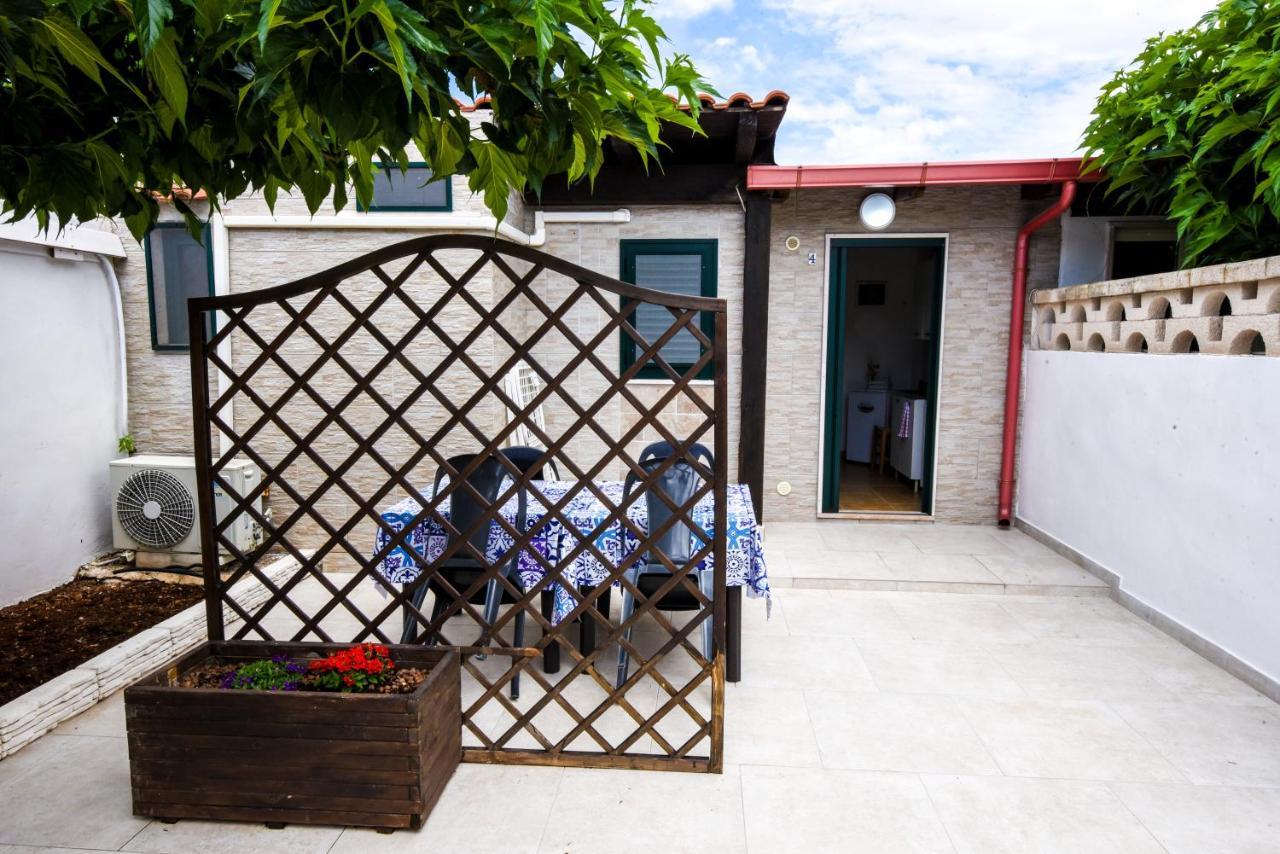 B&B Macchia Mediterranea San Pietro in Bevagna Exterior foto